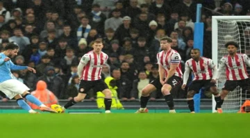 فوز غير عادي لمانشستر سيتي يشهد تحول ريان شرقي الجزائري إلى لاعب أساسي